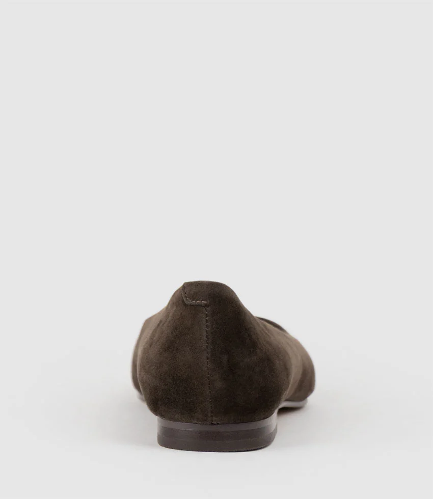 ELVY Chiselled Flat Pump in Chocolate Suede - Image 3